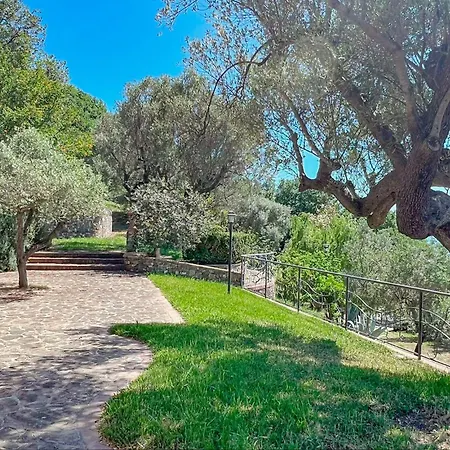 Il Giardino Dei Filosofi شقة أسشيا